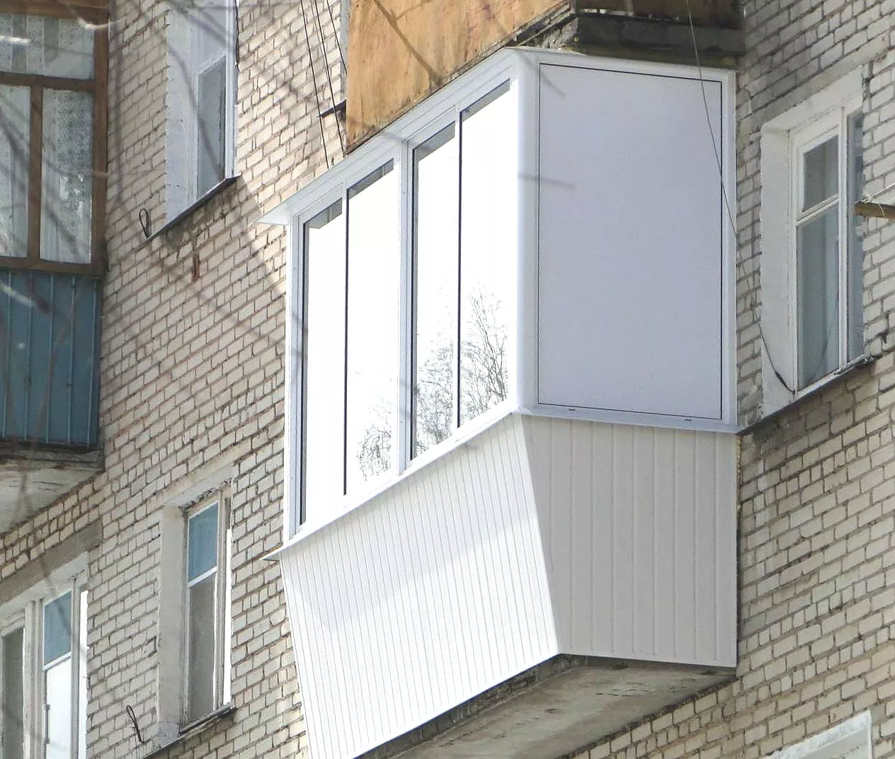 Балконы с выносом